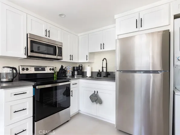 20662 Lemay St, Winnetka, CA 91306
