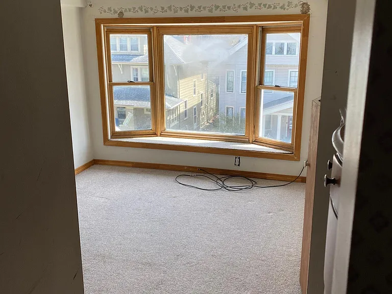 31 Taft Pl — Photo 10