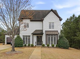 645 Lakeridge Dr, Trussville, AL 35173