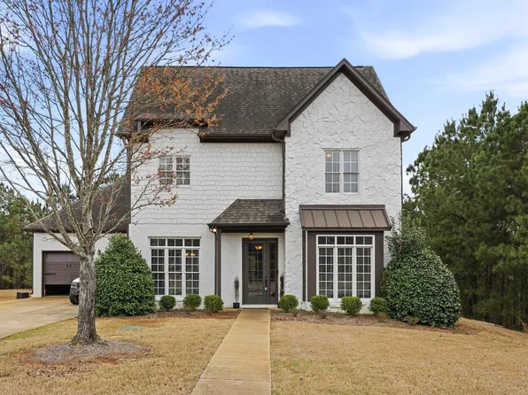 645 Lakeridge Dr, Trussville, AL 35173