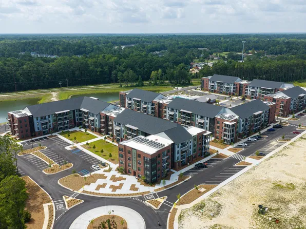 Residences at Sawmill
