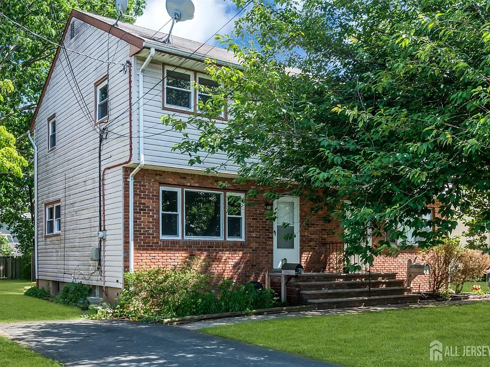 368-370 Voorhees Ave #370