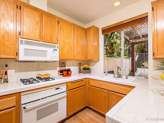 5th image of 10695 Eglantine Ct