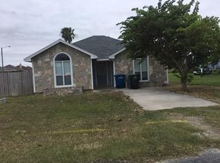 2050 Crestmont St, Corpus Christi, TX 78418