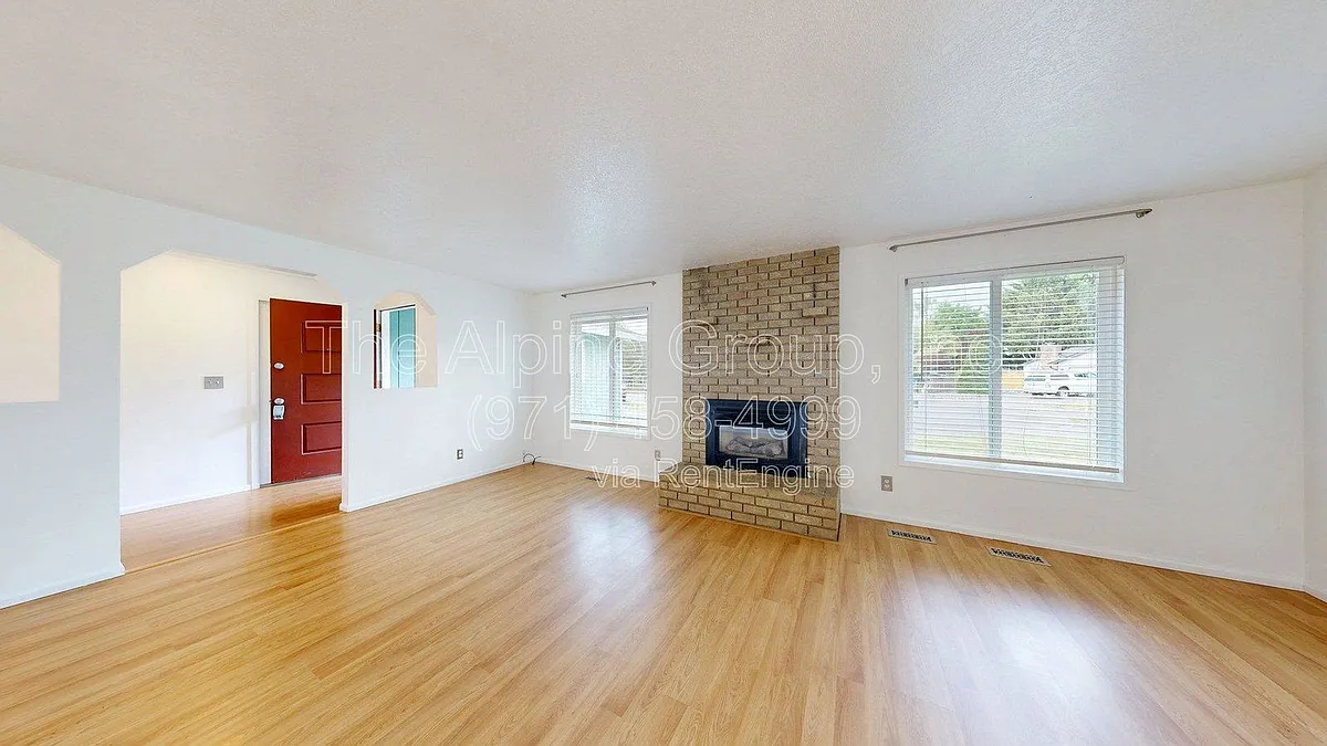 Building Photo - 2314 SE 53rd Ave