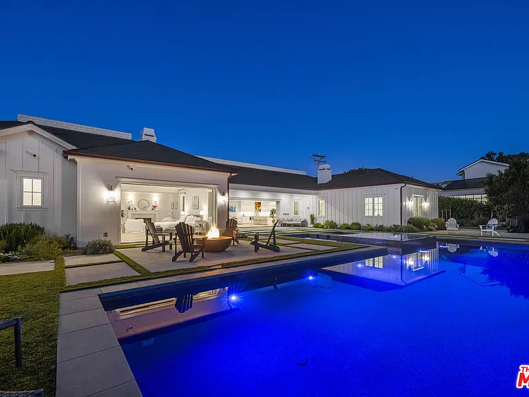 6671 Dume Dr — Photo 53