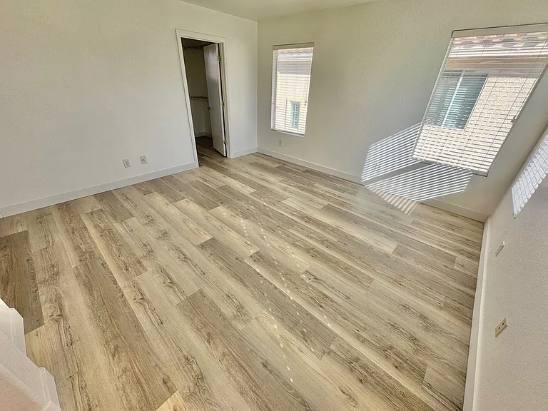 9511 Spring Blush Ave — Photo 30