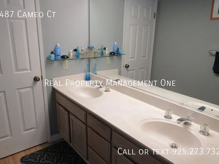 5487 Cameo Ct — Photo 22