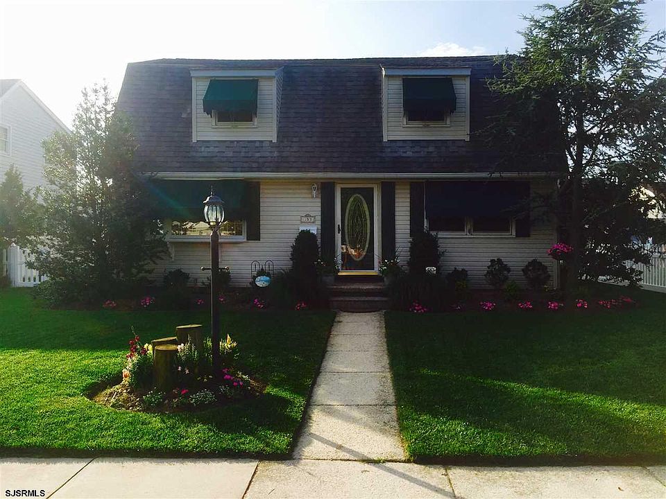 1st image of 153 Bark Dr