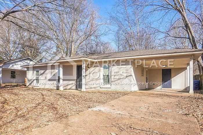 3 bed, 1.0 bath, 1192 sqft, $1,325 — Photo 3
