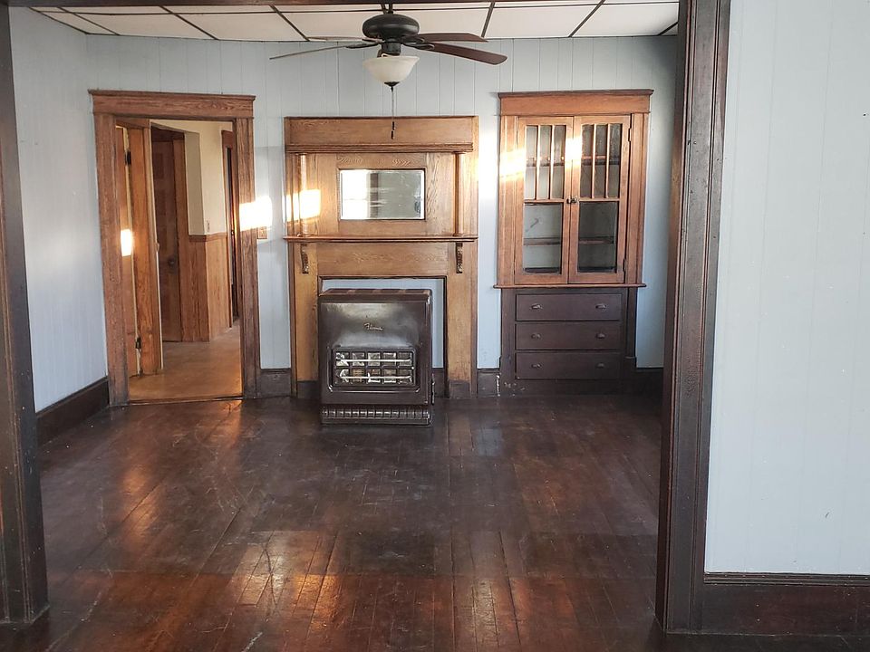 Living Room to Kitchen View