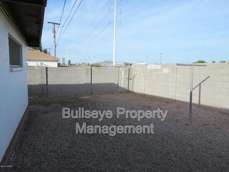 1901 S Farmer Ave #1901 — Photo 39