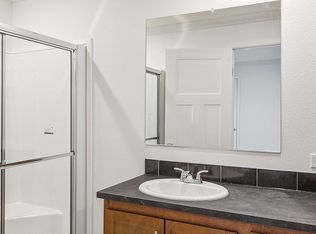 1214 Roseport Rd, Elwood, KS 66024