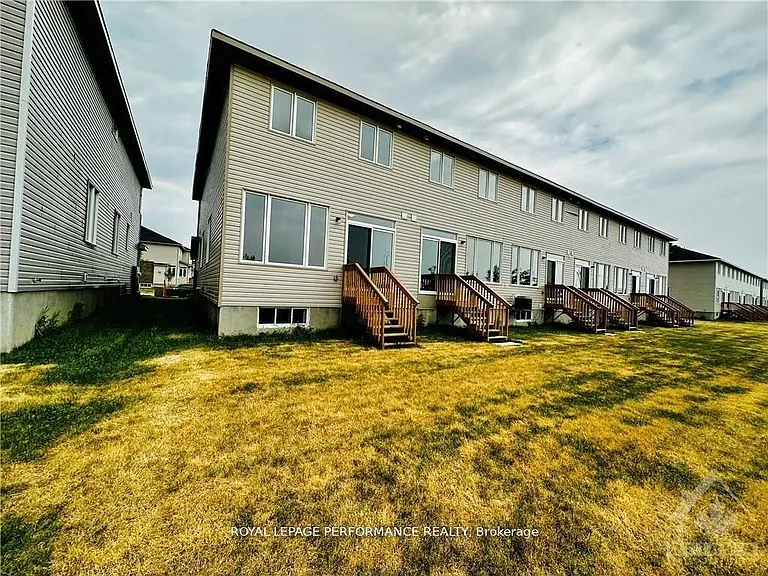 196 Hooper St — Photo 17