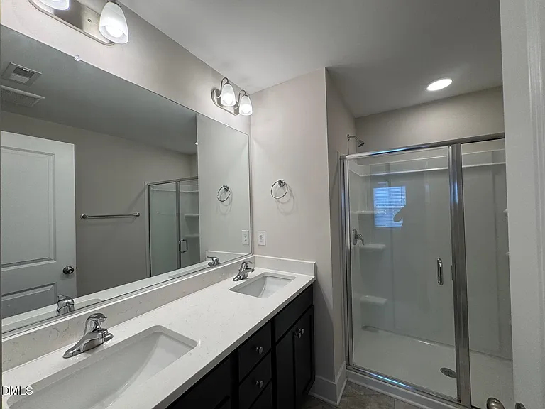 836 Pryor St — Photo 18