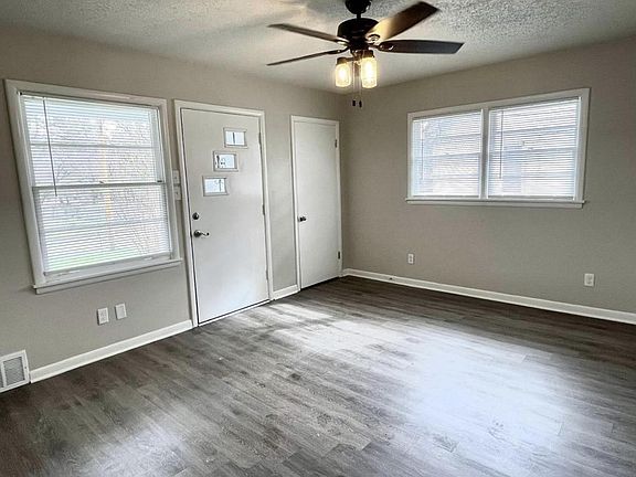 3rd image of 3605 Kathy Ave
