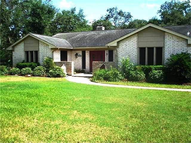 1st image of 6903 S Oak Bend Dr