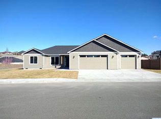 4905 Pinehurst Dr, Pasco, WA