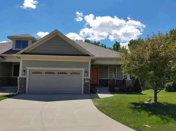 255 S 41st St Unit 156, West Des Moines, IA 50265