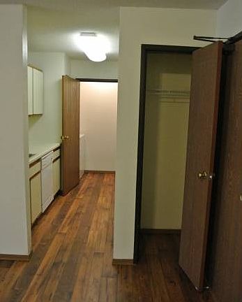 5th image of 1301 W 143rd St APT 101