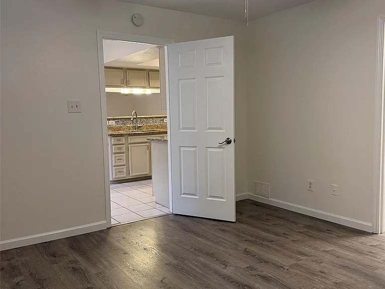 615 Luther Dr #A — Photo 10