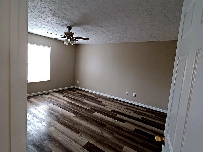 591 Joshua Dr — Photo 16