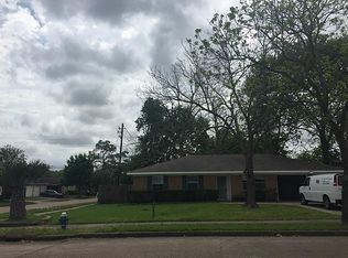 5703 Effingham Dr, Houston, TX 77035