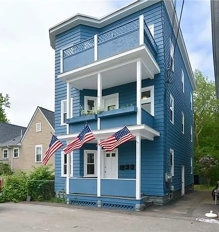 13 Siegel St #2
