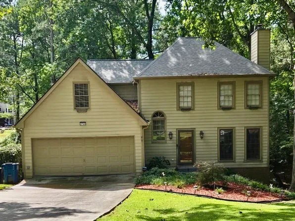 2746 Summercrest Ln, Duluth, GA 30096