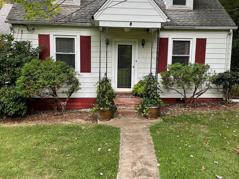 1st image of 154 Oak Grove Dr