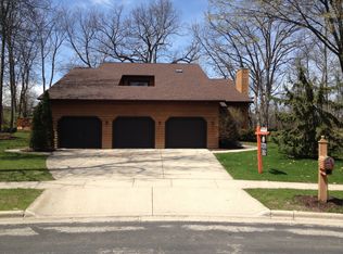29 Pleasant Oak Ct, Oregon, WI 53575