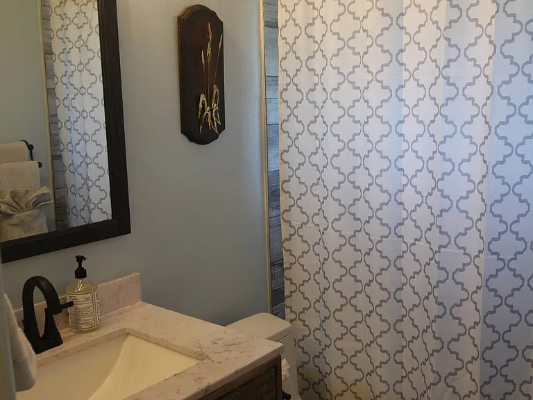 1205 E Diamond St #1 — Photo 11