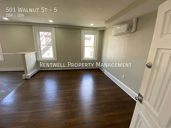 5th image of 501 Walnut St APT 5