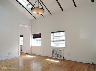364 W 15th St APT 14, New York, NY 10011
