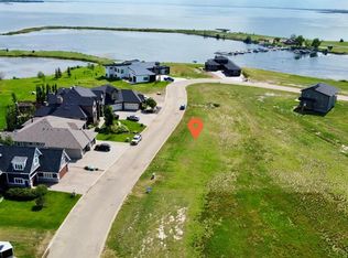 30 Kingfisher Estates Dr, Newell County, AB T1R 0Y5