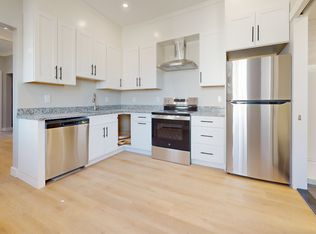 61 Dartmouth St #4, Waltham, MA 02453