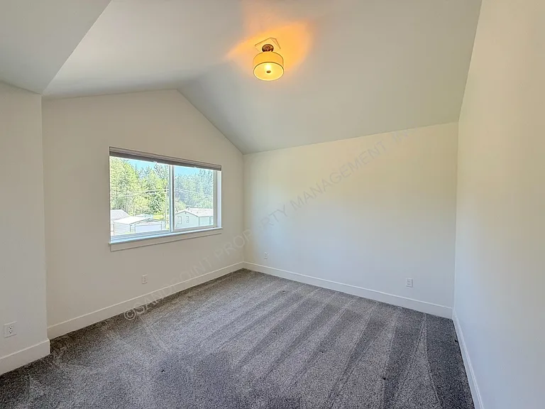 655 Oak Ave — Photo 29