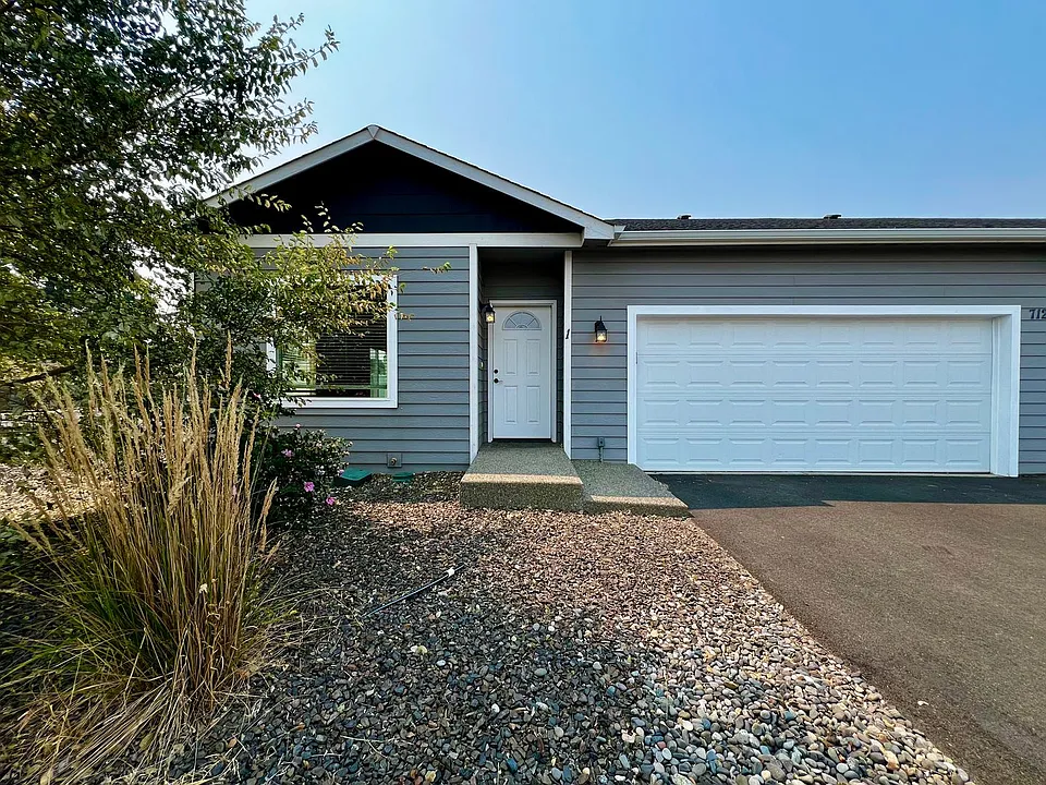 712 N 30th Ave