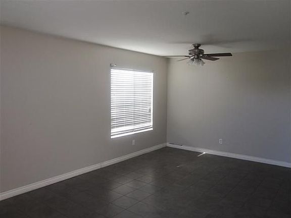 5th image of 15234 Grumman Ave