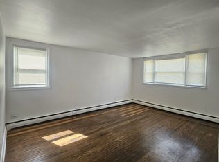 524 E Roosevelt Blvd #2B, Philadelphia, PA 19120