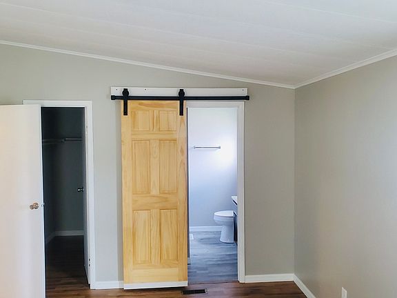 Master Bath With barn door