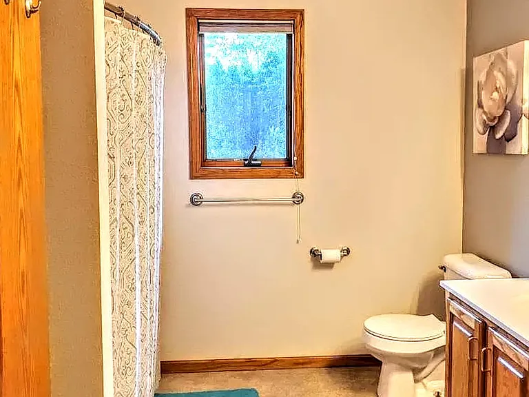 1901 Lillian Dr — Photo 16