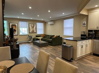 940 83rd St #2C, Brooklyn, NY 11228