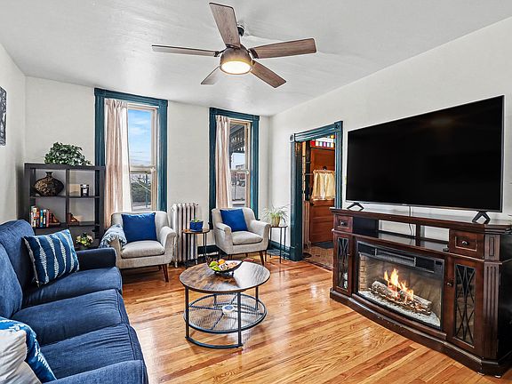 3rd image of 1200 Porter St