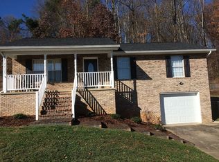 927 Ashley Ct, Church Hill, TN 37642