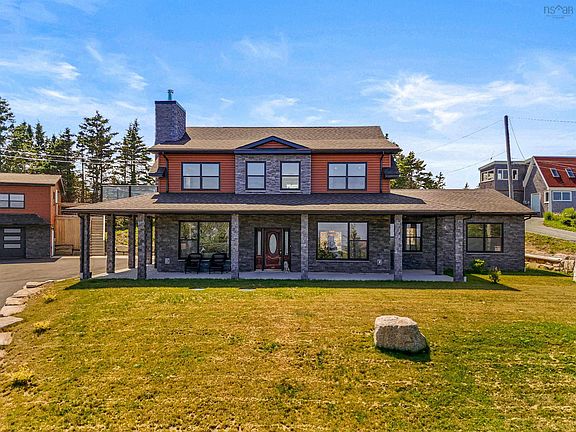 3rd image of 657 Ketch Harbour Rd