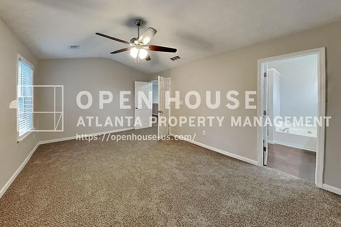 1357 Glenover Way — Photo 10