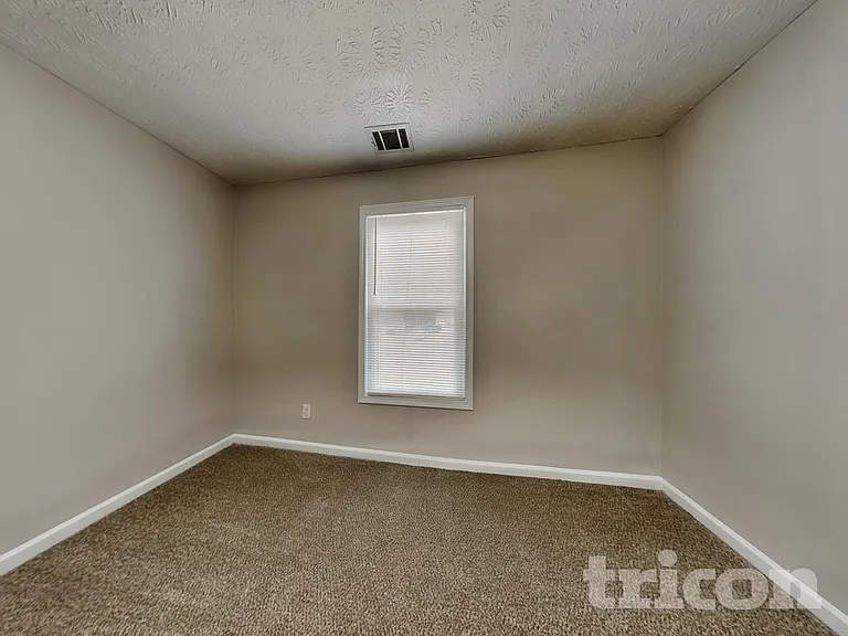 616 Magnolia Dr — Photo 11