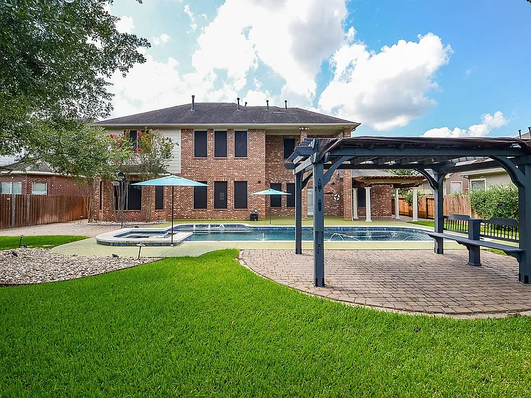 21010 Kelliwood Park Ln — Photo 40