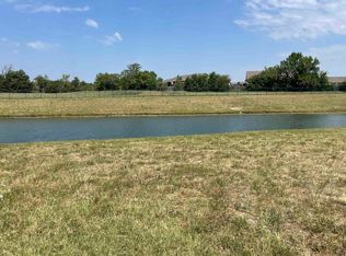 8482 E Deer Run St, Wichita, KS 67226